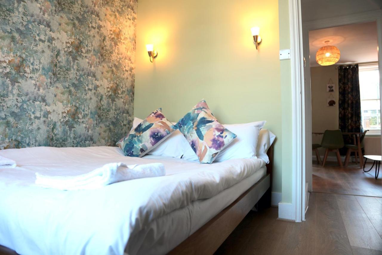 Homey Apt In King'S Cross Londra Esterno foto