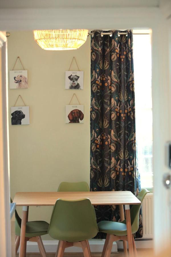 Homey Apt In King'S Cross Londra Esterno foto